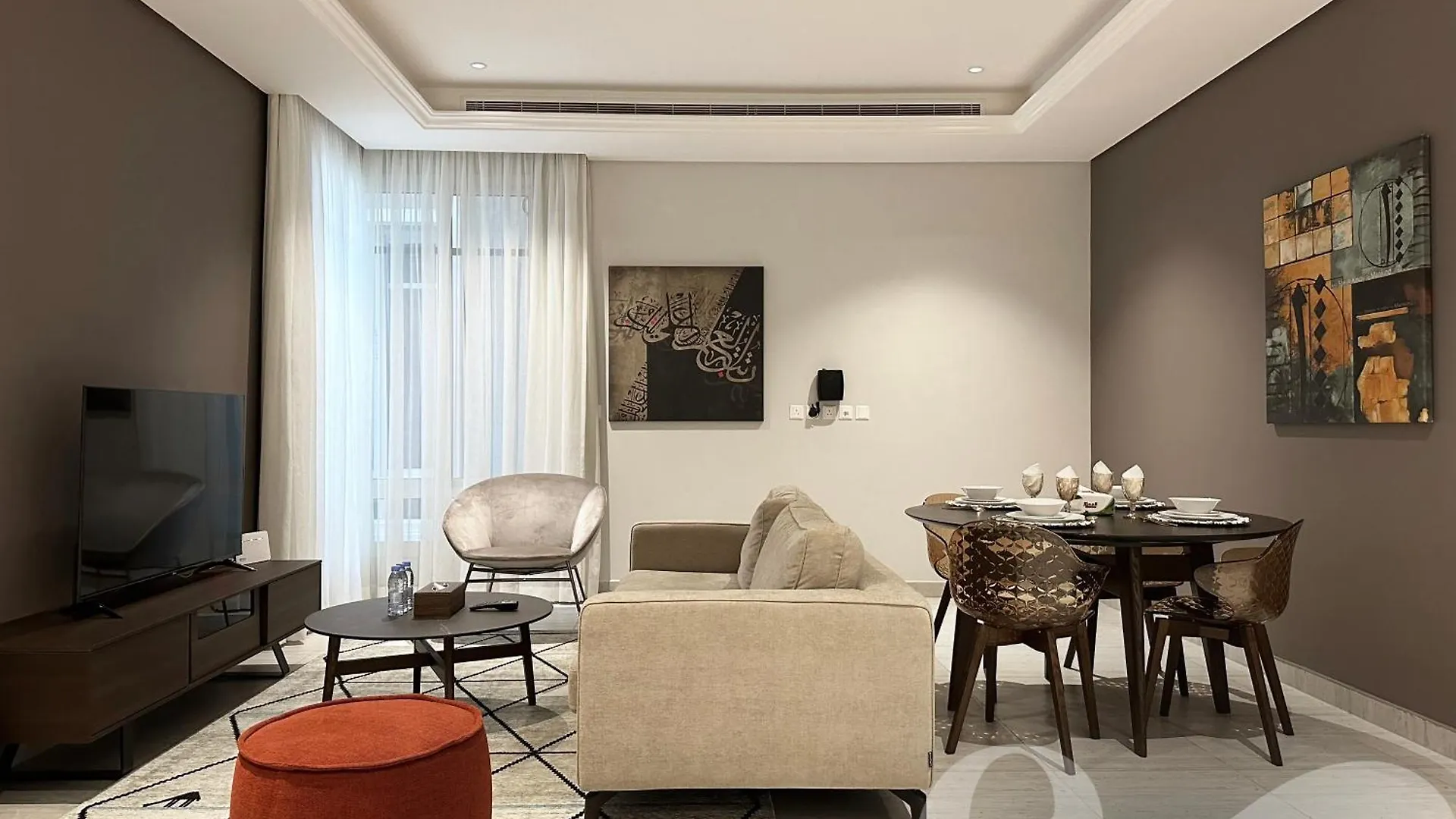 Kease Yasmin E-3 Royal Touch Gx80 Apartment Riyadh