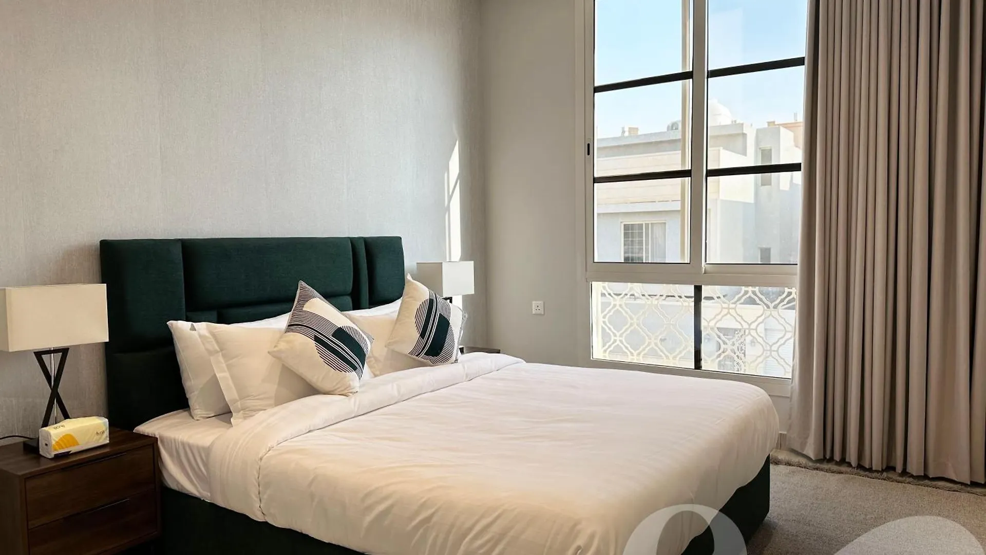Kease Yasmin E-3 Royal Touch Gx80 Apartment Riyadh