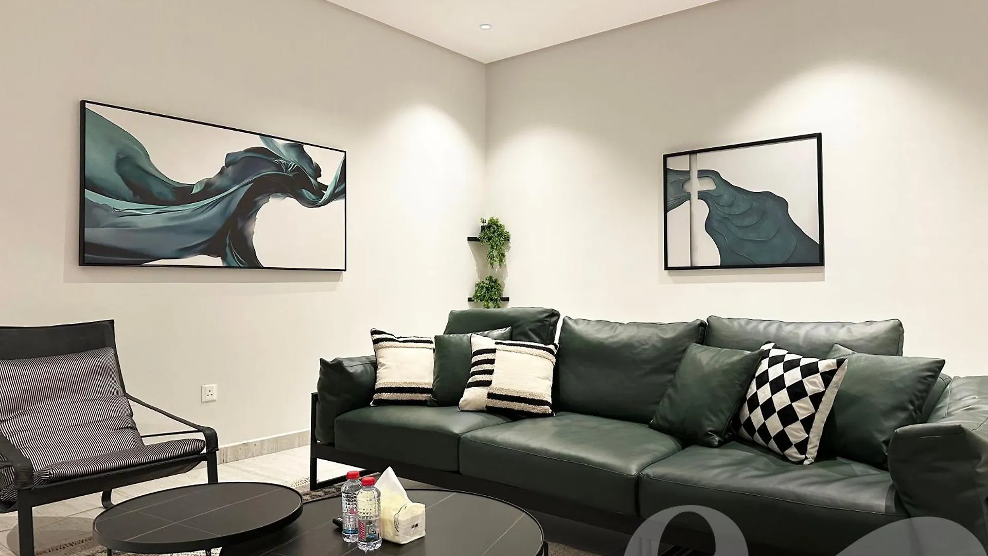 Kease Yasmin E-3 Royal Touch Gx80 Apartment Riyadh